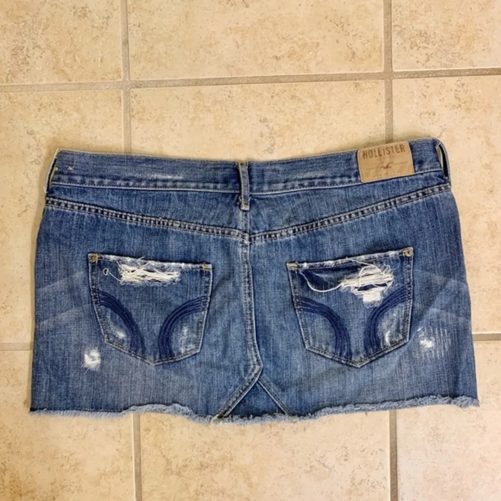Vintage Hollister Distressed Skirt - Picture 5 of 5